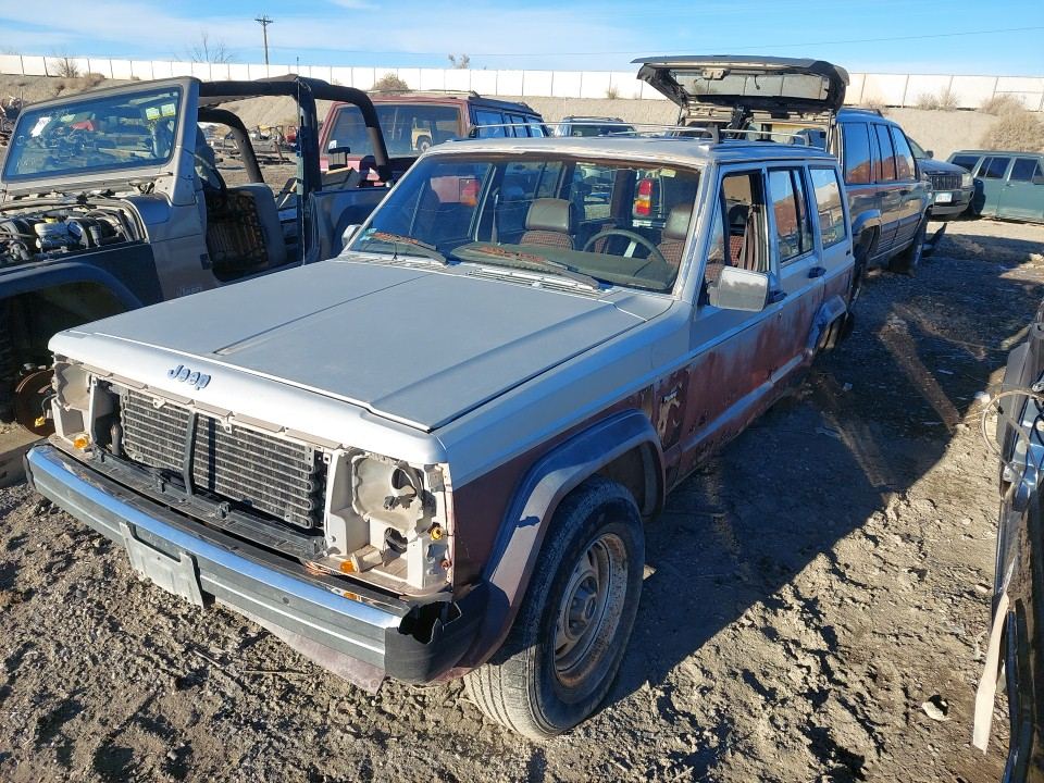 1987 Jeep Cherokee XJ Pioneer 6 Cylinder Manual 172K, photo 1 of 7