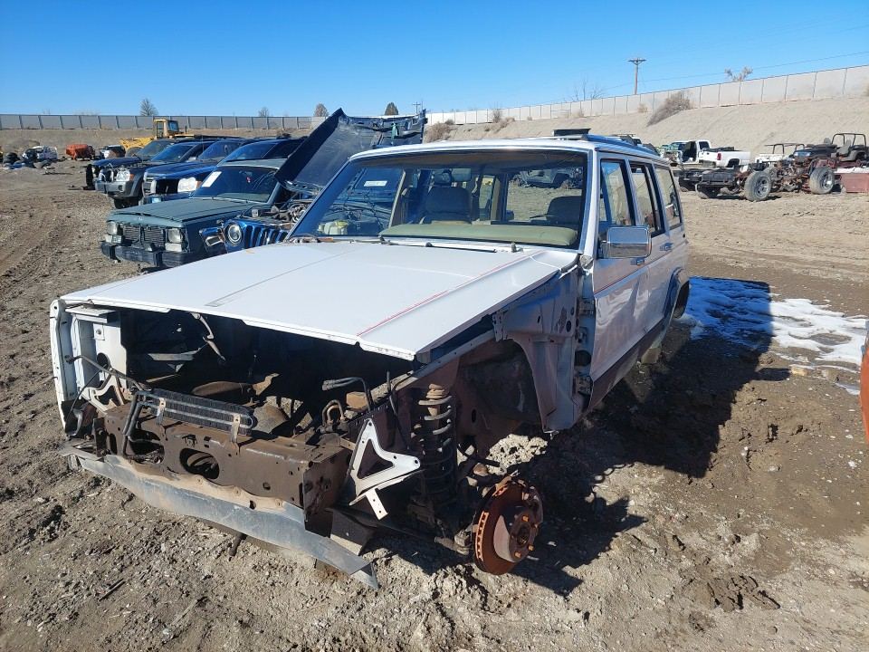 1991 Cherokee XJ 4.0L Automatic White, photo 1 of 6