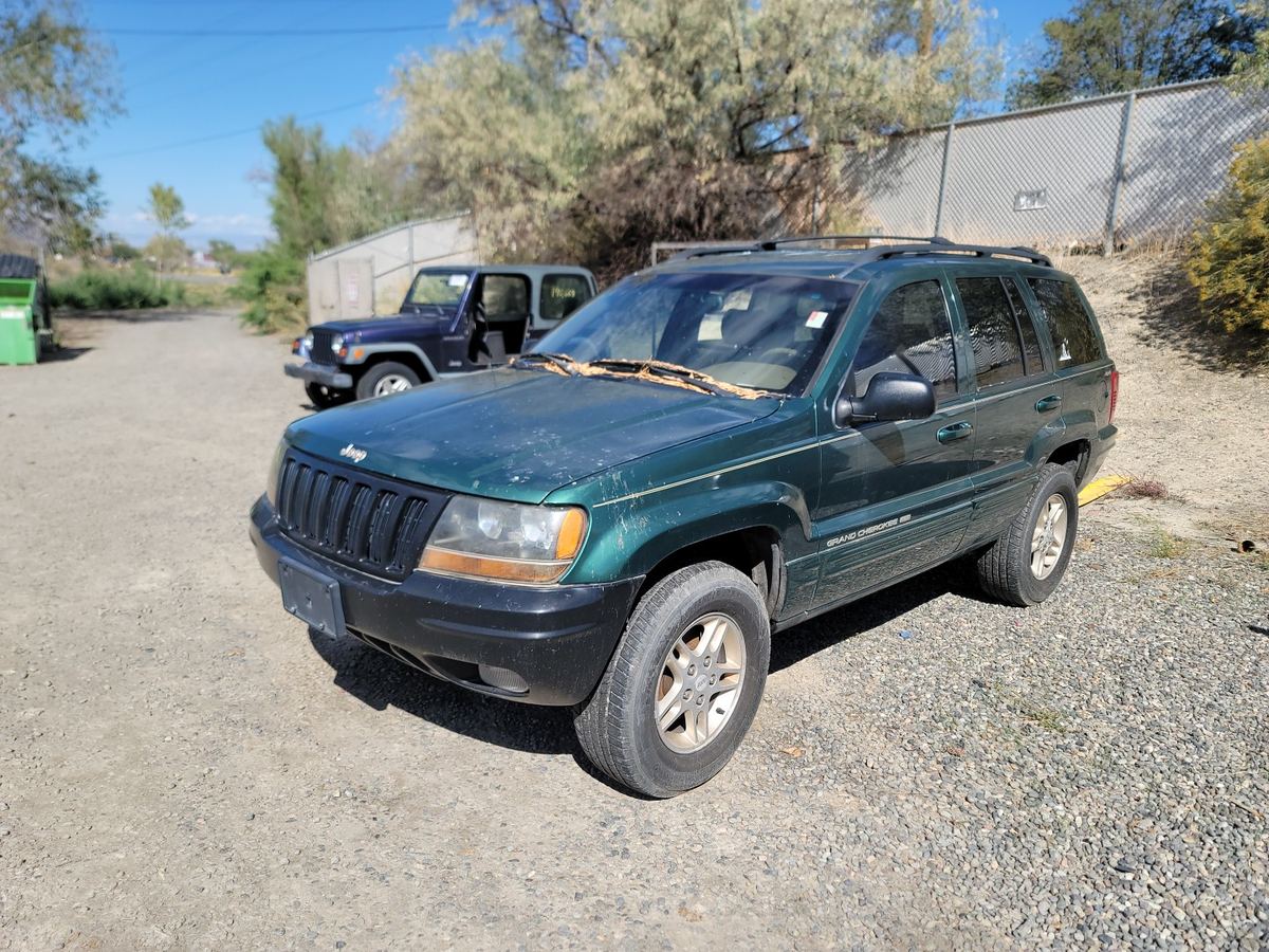 1999 Jeep Grand Cherokee WJ Limited V8, photo 1 of 9
